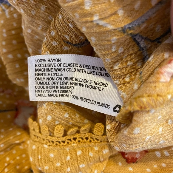 Xhilaration mustard yellow top - Picture 6 of 6